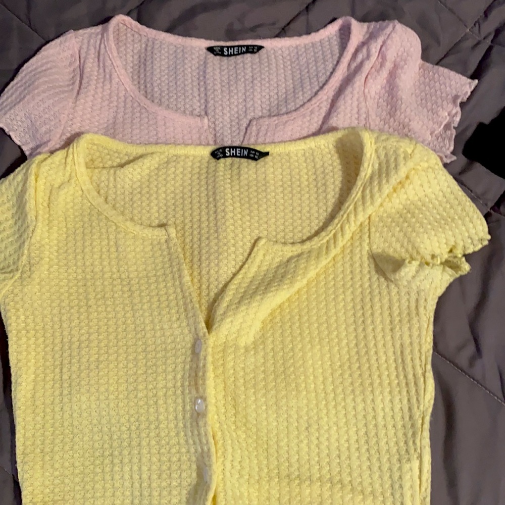 2 shein crop tops